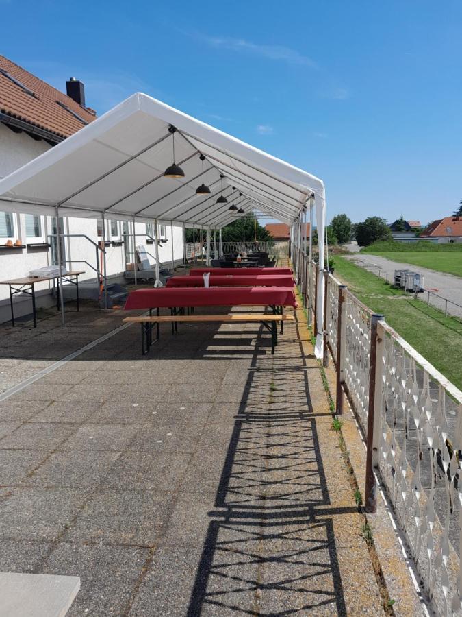 Sport & Freizeit Centrum Pension Heudeber Exteriér fotografie